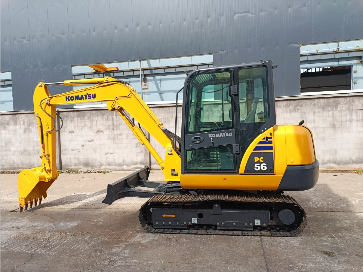 Komatsu PC56 Secondhand Condition Small Excavator - Crawler excavator: picture 1 Komatsu PC56 Secondhand Condition Small Excavator - Crawler excavator: picture 1