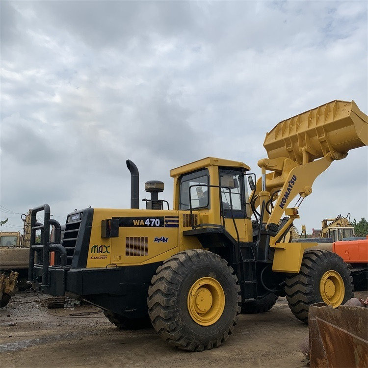 Komatsu Used Wheel Loader Komatsu WA470 22.1 Ton SAA6D125E Engine 4.2m³ Bucket Loader - Wheel loader: picture 4 Komatsu Used Wheel Loader Komatsu WA470 22.1 Ton SAA6D125E Engine 4.2m³ Bucket Loader - Wheel loader: picture 4