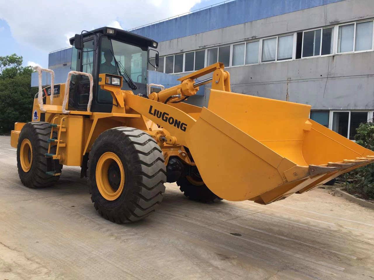 LIUGONG CLG856 Wheel Loader Secondhand Condition 5 ton Loader - Wheel loader: picture 5 LIUGONG CLG856 Wheel Loader Secondhand Condition 5 ton Loader - Wheel loader: picture 5