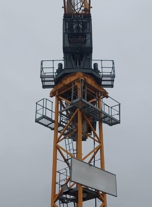 LIEBHERR 200 EC-H 10 Litronic - Tower crane: picture 2 LIEBHERR 200 EC-H 10 Litronic - Tower crane: picture 2