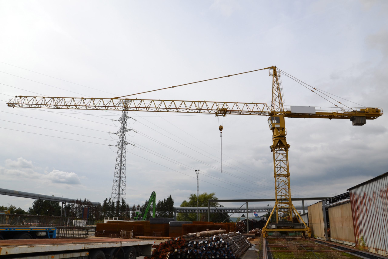 LIEBHERR 220HC - Tower crane: picture 1 LIEBHERR 220HC - Tower crane: picture 1