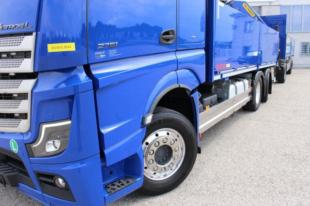 Mercedes-Benz Actros 2551LL PK22002 - Dropside/ Flatbed truck, Crane truck: picture 3 Mercedes-Benz Actros 2551LL PK22002 - Dropside/ Flatbed truck, Crane truck: picture 3
