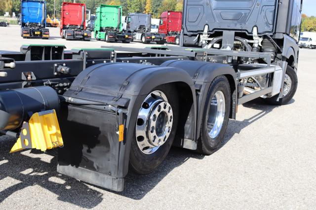 Mercedes-Benz Actros 2553 L - Container transporter/ Swap body truck: picture 5 Mercedes-Benz Actros 2553 L - Container transporter/ Swap body truck: picture 5