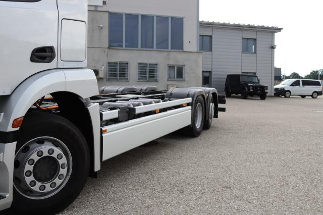 Mercedes-Benz eActros 400 L - Cab chassis truck: picture 3 Mercedes-Benz eActros 400 L - Cab chassis truck: picture 3