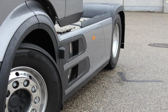 Mercedes-Benz Actros 1848 LS - Tractor unit: picture 3 Mercedes-Benz Actros 1848 LS - Tractor unit: picture 3