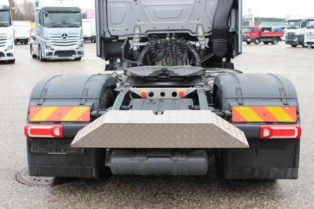 Mercedes-Benz Actros 1853LS HYDRAULIK - Tractor unit: picture 5 Mercedes-Benz Actros 1853LS HYDRAULIK - Tractor unit: picture 5