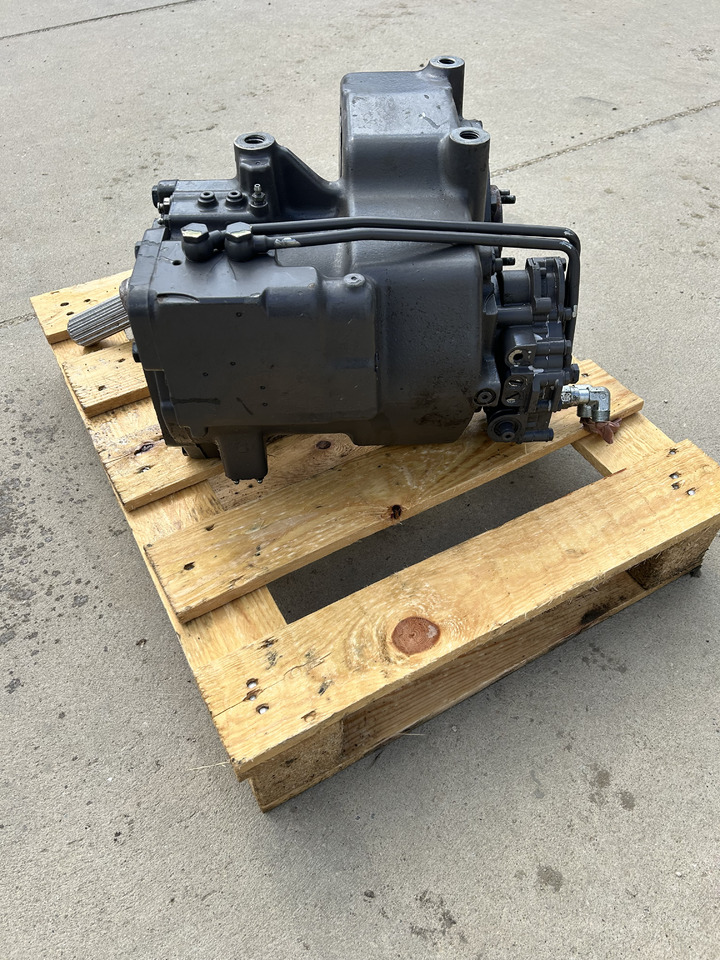 ZF 2HL-270 - Gearbox for Excavator: picture 3 ZF 2HL-270 - Gearbox for Excavator: picture 3