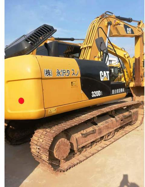 Crawler excavator 2018 Caterpillar 320D: picture 18