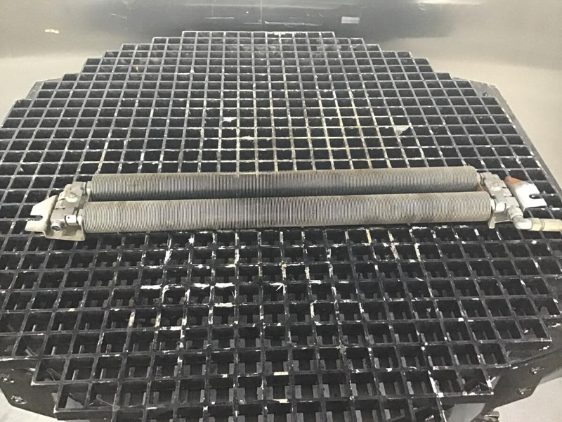 Liebherr A900C ZW - Air intake pipe: picture 1 Liebherr A900C ZW - Air intake pipe: picture 1