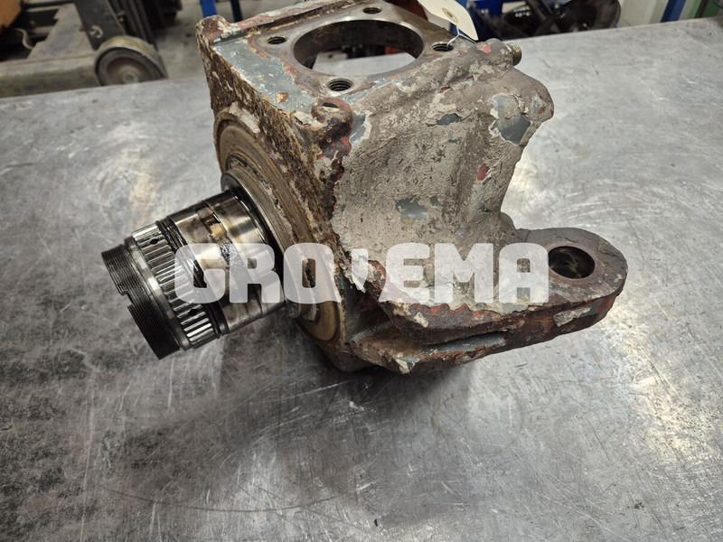 Liebherr A902 Li / A900C Li / A900B Li / A900 Li - Steering knuckle: picture 2 Liebherr A902 Li / A900C Li / A900B Li / A900 Li - Steering knuckle: picture 2