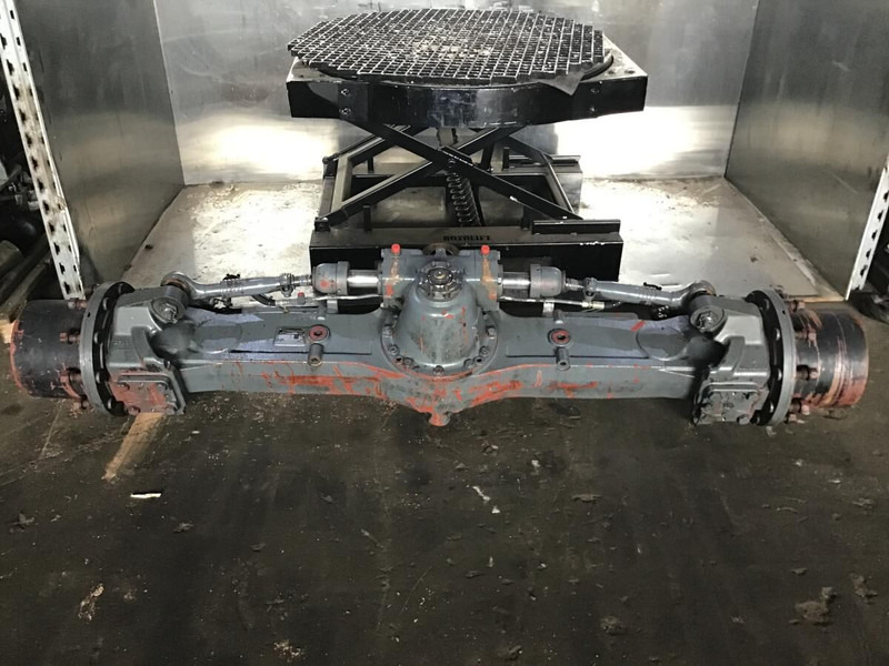 Liebherr A904C Li / A904 Li / A904 INDUSTRIAL / A902 Li / A900 ZW / A902 - Front axle: picture 1 Liebherr A904C Li / A904 Li / A904 INDUSTRIAL / A902 Li / A900 ZW / A902 - Front axle: picture 1