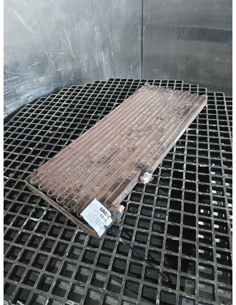 Liebherr Airco Condenser - A/C part: picture 2 Liebherr Airco Condenser - A/C part: picture 2