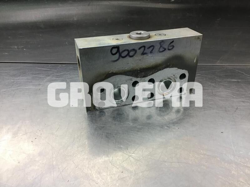 Liebherr Block - Hydraulics: picture 1 Liebherr Block - Hydraulics: picture 1