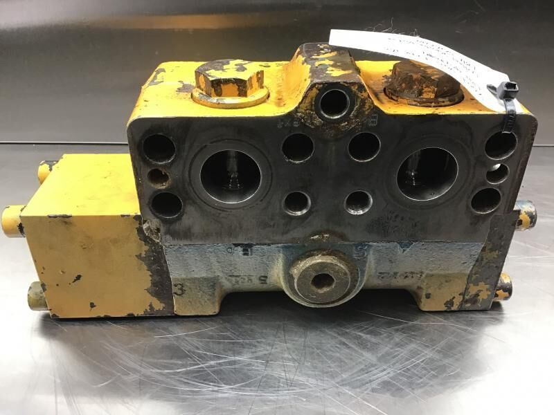 Liebherr Brake Valve - Brake parts: picture 2 Liebherr Brake Valve - Brake parts: picture 2