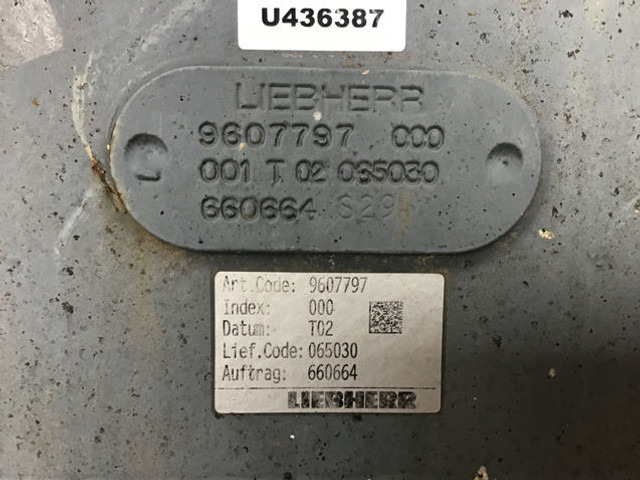 Liebherr Bucket - Bucket: picture 3 Liebherr Bucket - Bucket: picture 3