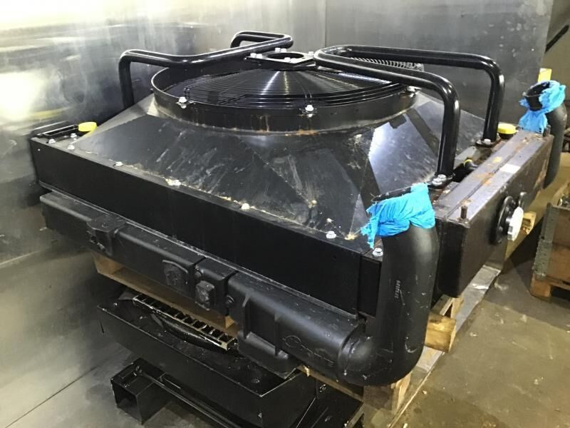 Liebherr Combined Radiator - Radiator: picture 3 Liebherr Combined Radiator - Radiator: picture 3