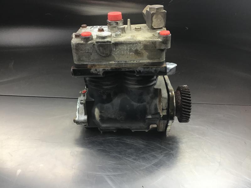 Engine and parts for Construction machinery Liebherr Compressor: picture 1