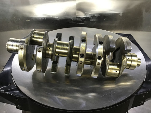 Liebherr D9408TIE - Crankshaft: picture 1 Liebherr D9408TIE - Crankshaft: picture 1