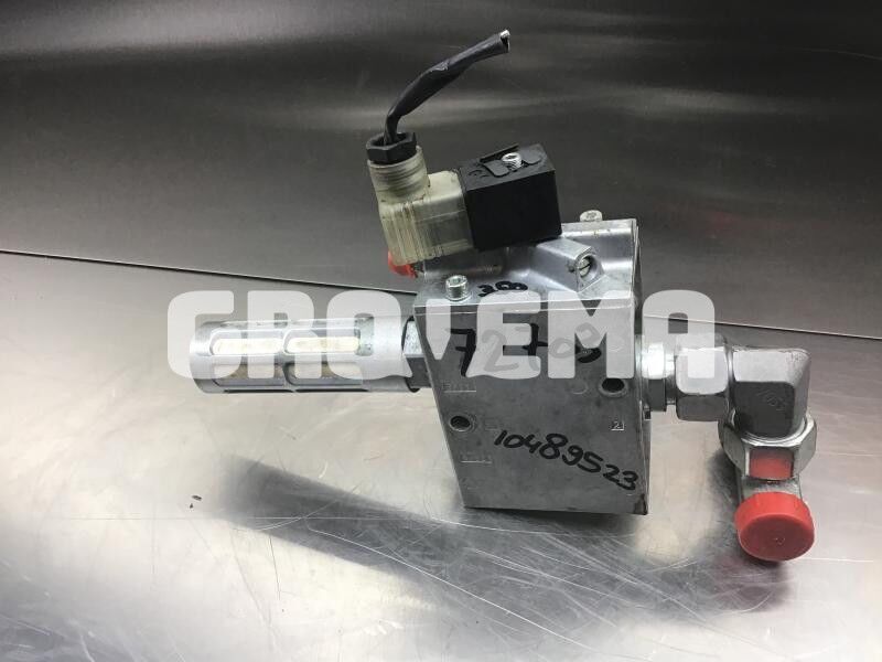 Liebherr Directional Control Valve - Hydraulics: picture 1 Liebherr Directional Control Valve - Hydraulics: picture 1