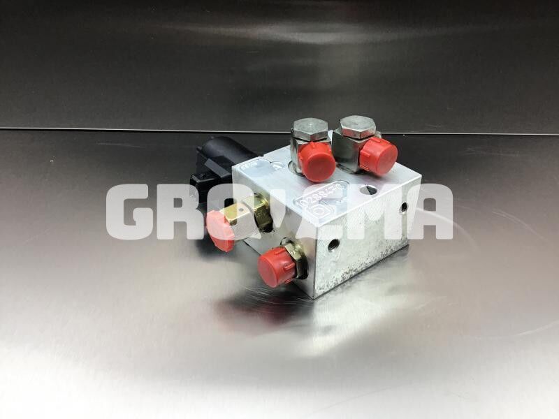 Liebherr Directional Control Valve - Hydraulics: picture 3 Liebherr Directional Control Valve - Hydraulics: picture 3