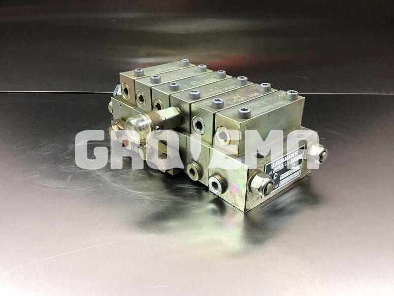 Liebherr Distribution Block - Hydraulics: picture 2 Liebherr Distribution Block - Hydraulics: picture 2