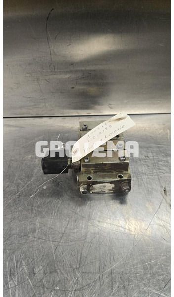 Liebherr Distribution Block - Hydraulics: picture 1 Liebherr Distribution Block - Hydraulics: picture 1