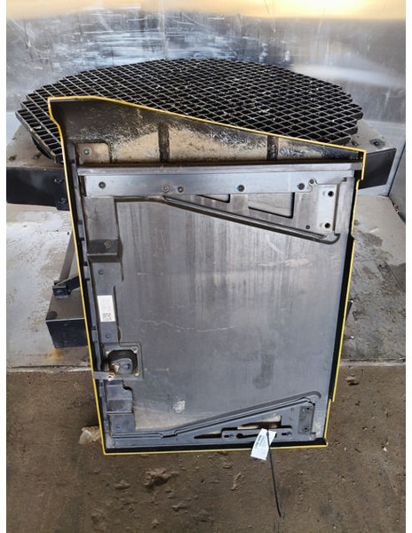 Liebherr Door Front Left - Door and parts: picture 1 Liebherr Door Front Left - Door and parts: picture 1