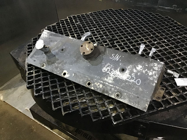 Expansion tank Liebherr Equalizing Reservoir: picture 1