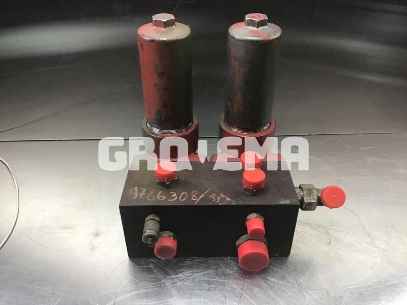 Liebherr Filter Block - Hydraulics: picture 2 Liebherr Filter Block - Hydraulics: picture 2