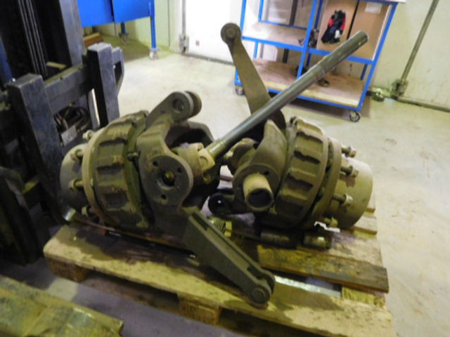 Liebherr Final Drive - Suspension: picture 2 Liebherr Final Drive - Suspension: picture 2