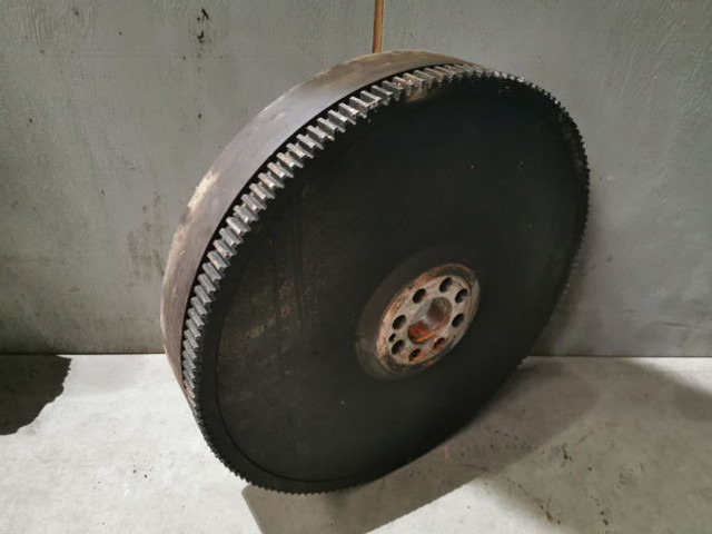 Liebherr Flywheel - Flywheel: picture 3 Liebherr Flywheel - Flywheel: picture 3