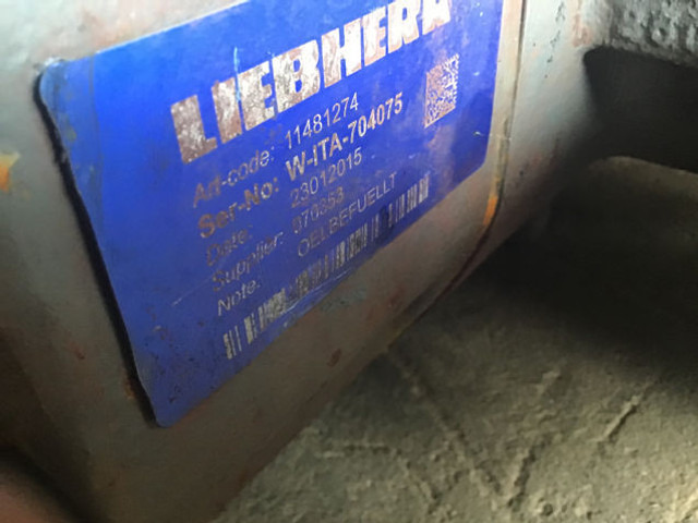 Liebherr Frontaxle - Axle and parts: picture 4 Liebherr Frontaxle - Axle and parts: picture 4