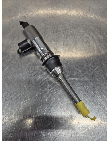 Liebherr High Pressure connector - Engine and parts: picture 1 Liebherr High Pressure connector - Engine and parts: picture 1