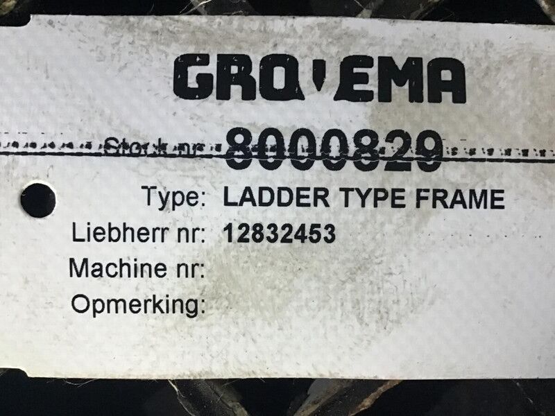 Liebherr Ladder Type Frame - Cab and interior: picture 3 Liebherr Ladder Type Frame - Cab and interior: picture 3