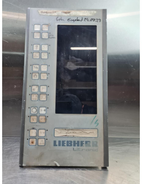 Liebherr - Dashboard: picture 1 Liebherr - Dashboard: picture 1