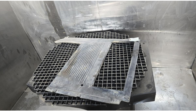 Liebherr - Cab and interior: picture 1 Liebherr - Cab and interior: picture 1