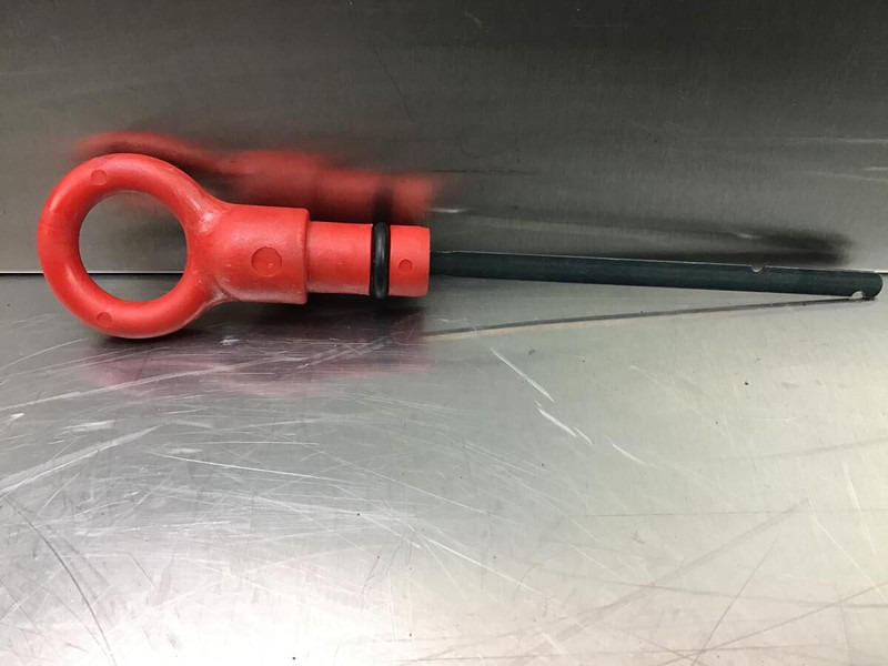 Liebherr Oil Dipstick - Engine and parts: picture 3 Liebherr Oil Dipstick - Engine and parts: picture 3