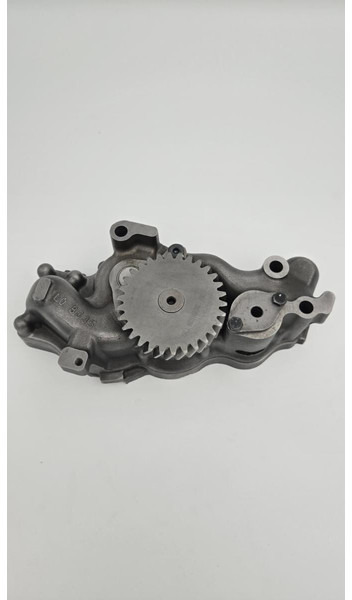 Liebherr Oil Pump - Oil pump: picture 1 Liebherr Oil Pump - Oil pump: picture 1
