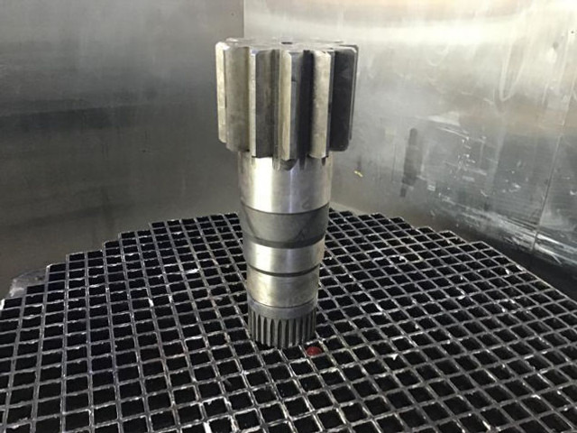 Liebherr Output Shaft - Axle and parts: picture 1 Liebherr Output Shaft - Axle and parts: picture 1