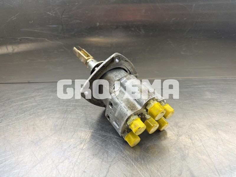 Liebherr Pilot Control Unit - Hydraulics: picture 2 Liebherr Pilot Control Unit - Hydraulics: picture 2