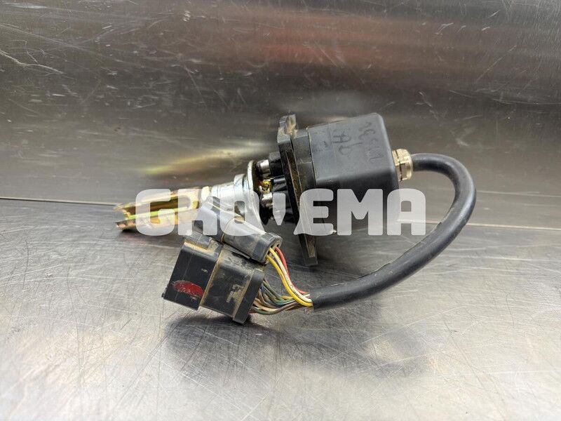 Liebherr Pilot Control Unit - Hydraulics: picture 2 Liebherr Pilot Control Unit - Hydraulics: picture 2