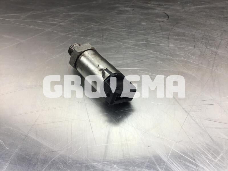 Liebherr Pressure Transmitter - Sensor: picture 3 Liebherr Pressure Transmitter - Sensor: picture 3