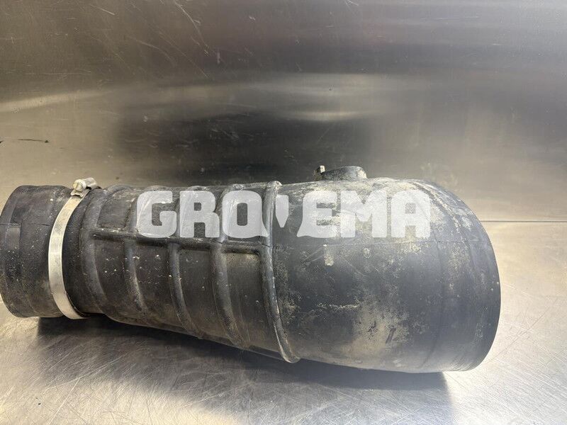 Liebherr R946 LC - Air intake pipe: picture 2 Liebherr R946 LC - Air intake pipe: picture 2