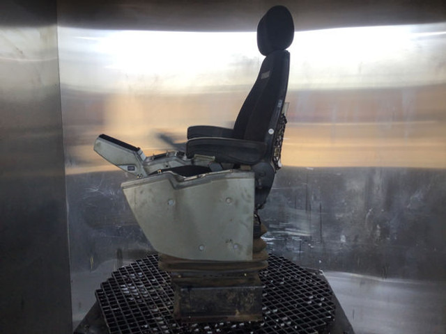 Liebherr Seating - Seat: picture 2 Liebherr Seating - Seat: picture 2