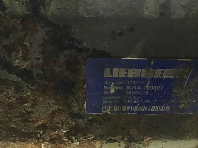 Liebherr front axle - Axle and parts: picture 2 Liebherr front axle - Axle and parts: picture 2