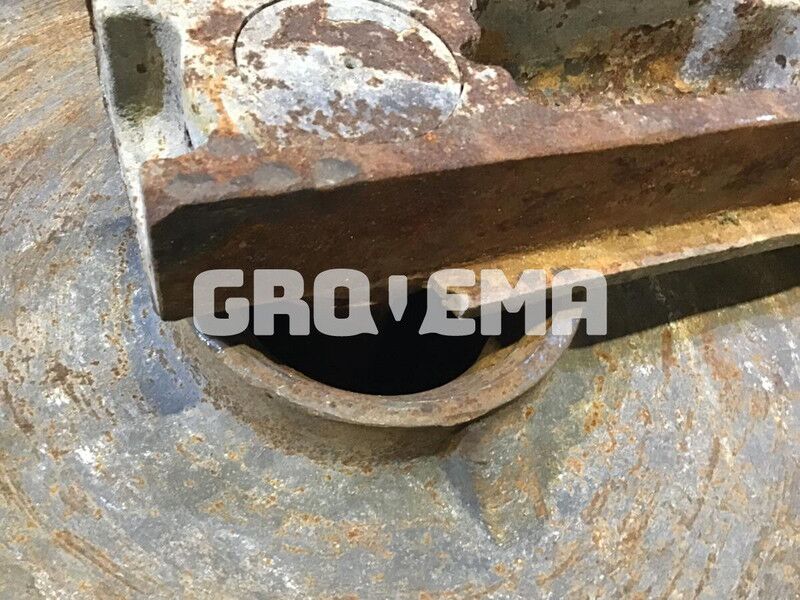 Liebherr R946 LC / R946 LC-V / R946 NLC / R950 - Spare parts: picture 2 Liebherr R946 LC / R946 LC-V / R946 NLC / R950 - Spare parts: picture 2