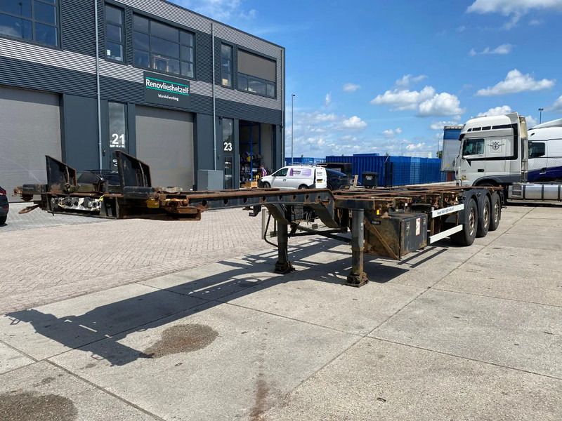 Krone SD Chassis / ADR / 2x Extendable / MB + Disc / 2x Lift Axle - Container transporter/ Swap body semi-trailer: picture 4 Krone SD Chassis / ADR / 2x Extendable / MB + Disc / 2x Lift Axle - Container transporter/ Swap body semi-trailer: picture 4