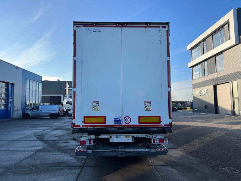 Krone SD / Closed Box / Dhollandia / 1x Lift Axle - Closed box semi-trailer: picture 2 Krone SD / Closed Box / Dhollandia / 1x Lift Axle - Closed box semi-trailer: picture 2