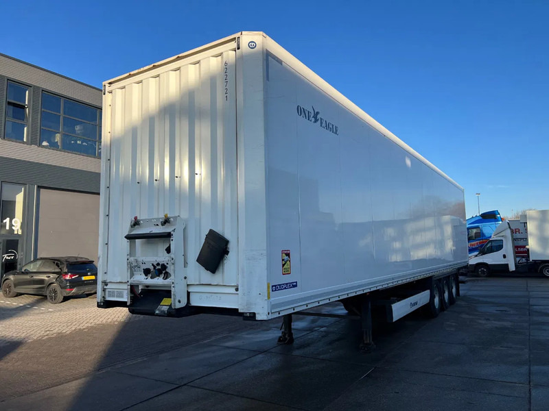 Krone SD / Closed Box / Dhollandia / 1x Lift Axle - Closed box semi-trailer: picture 4 Krone SD / Closed Box / Dhollandia / 1x Lift Axle - Closed box semi-trailer: picture 4