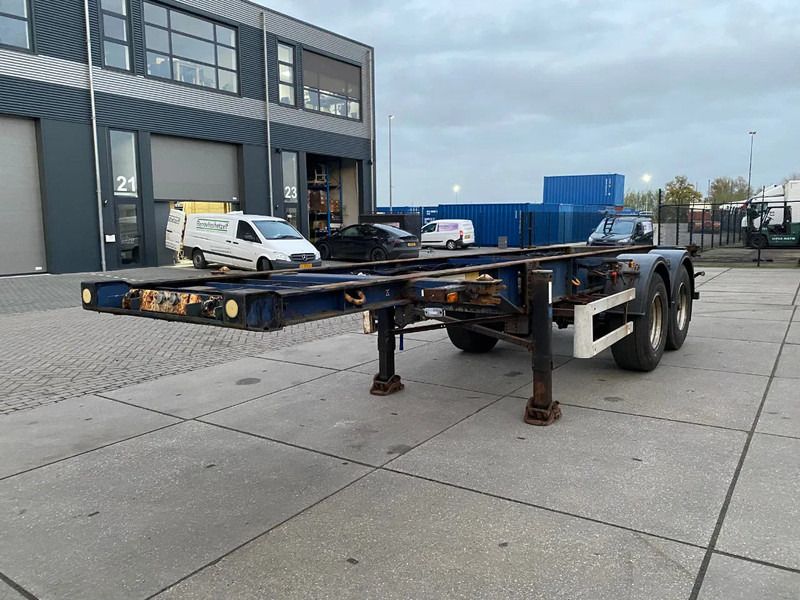 Krone SZF18 / 20 FT Container Chassis / SAF - Container transporter/ Swap body semi-trailer: picture 4 Krone SZF18 / 20 FT Container Chassis / SAF - Container transporter/ Swap body semi-trailer: picture 4